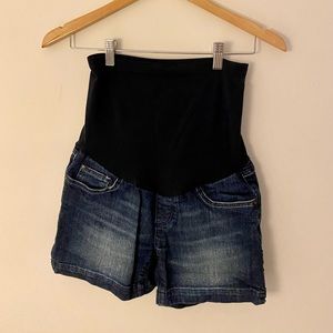 A Pea in the Pod maternity jean denim shorts - XS